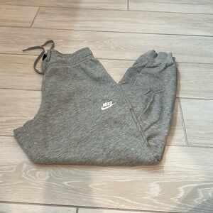 nike joggers